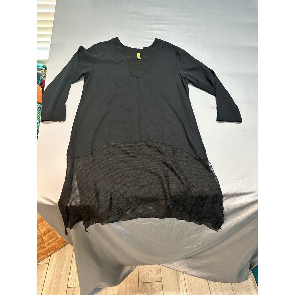 Staley Gretzinger Black Flowy Tunic‎ Top S Lagenlook